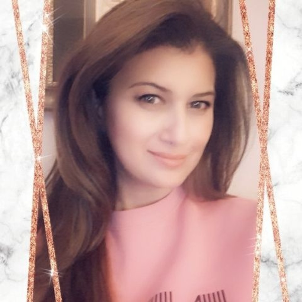 Meet your Posher, Madiha